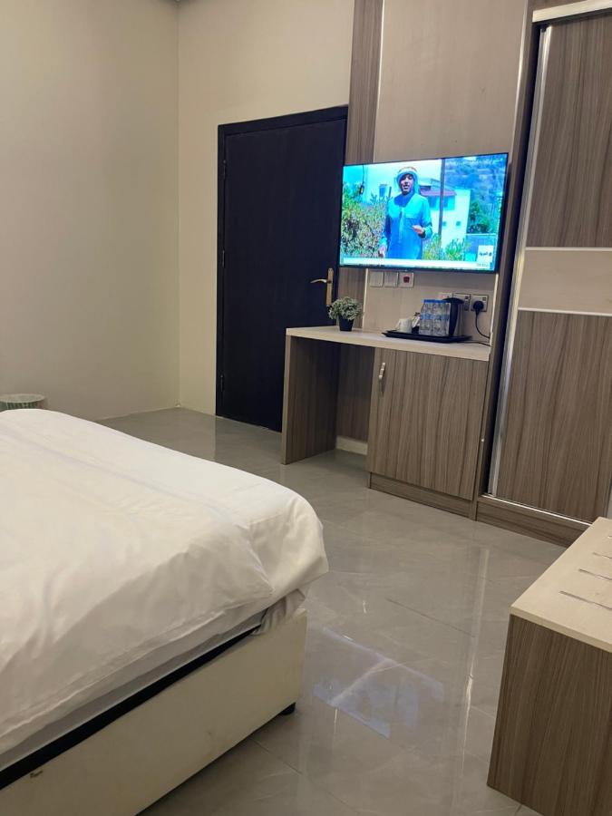 Queen Hotel العلا المظهر الخارجي الصورة