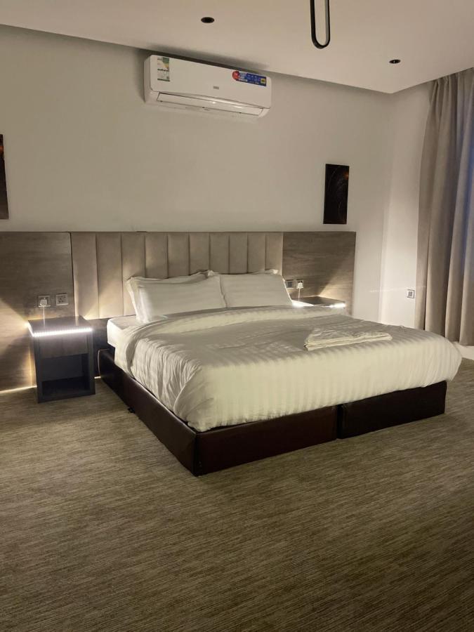 Queen Hotel العلا المظهر الخارجي الصورة